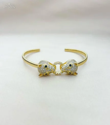 Pulseira com gato